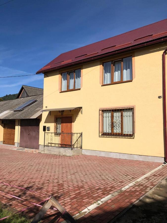 Апартаменти Затишна оселя Міжгір'я Екстер'єр фото